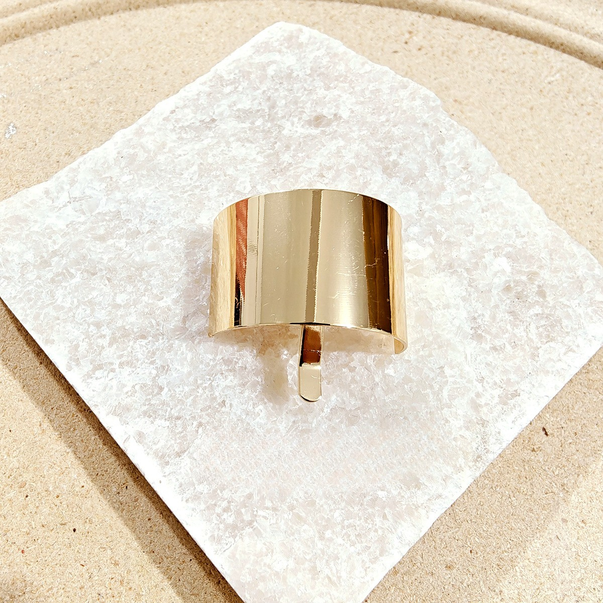 Women's Hairpin