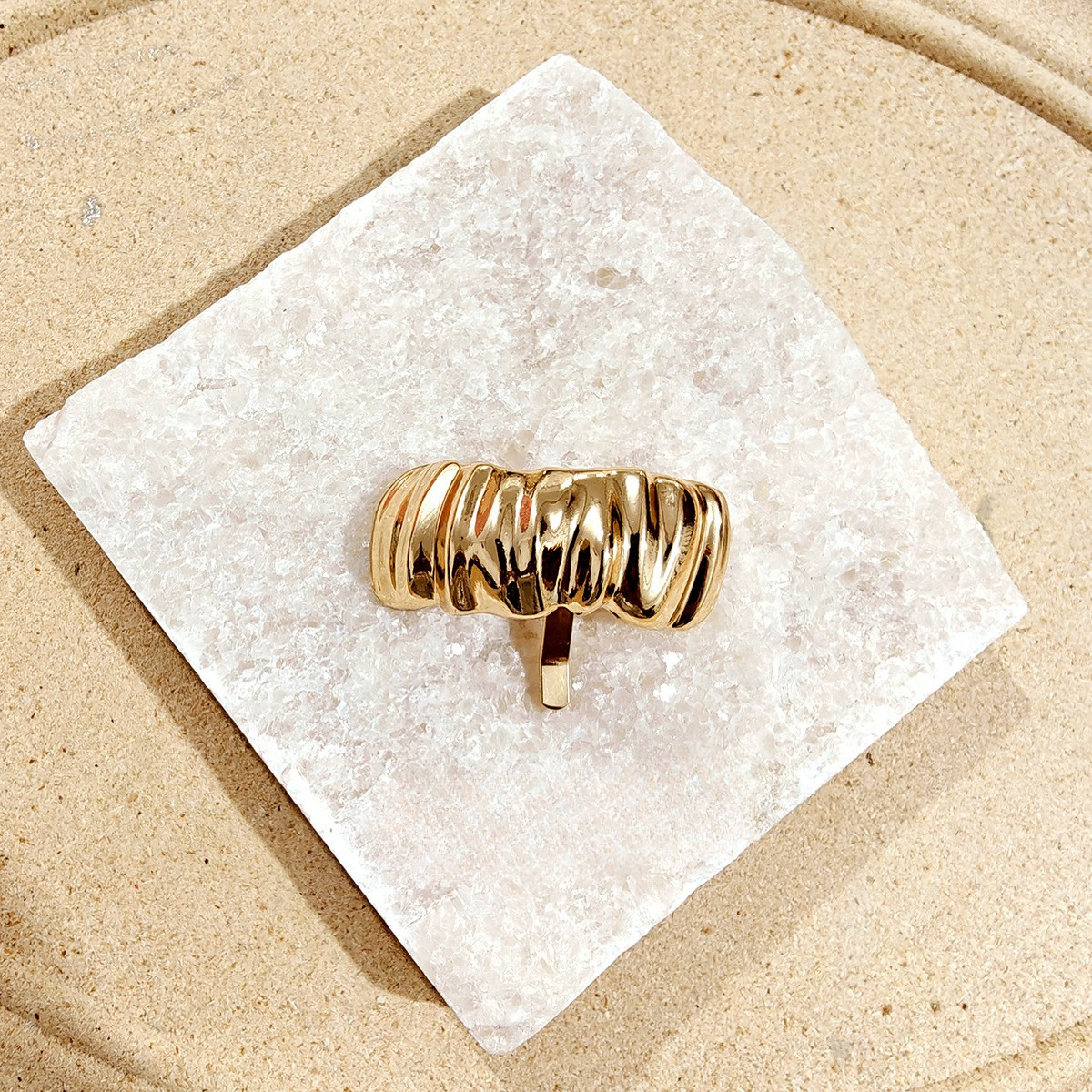 Women's Hairpin