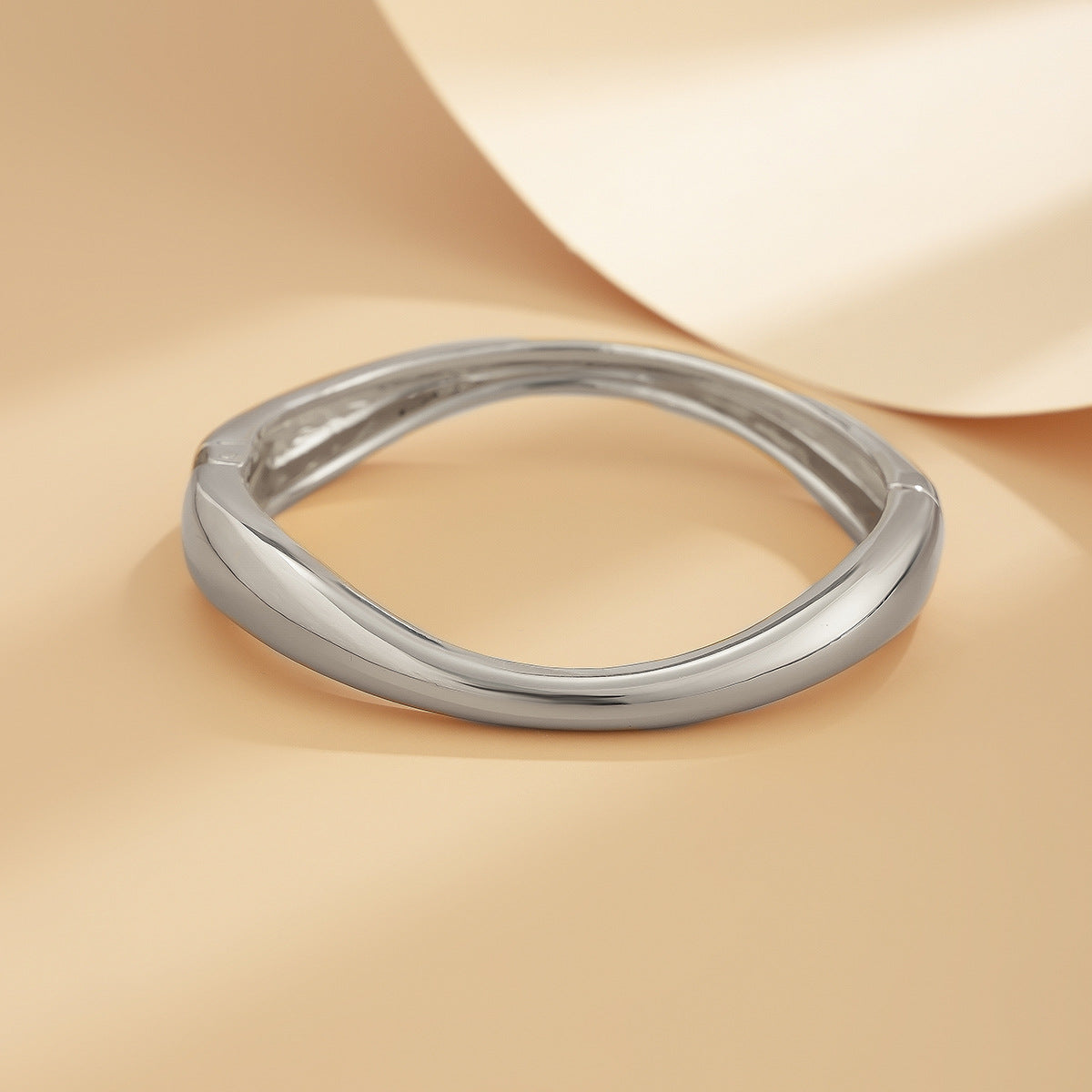 Marisol Wave Bracelet