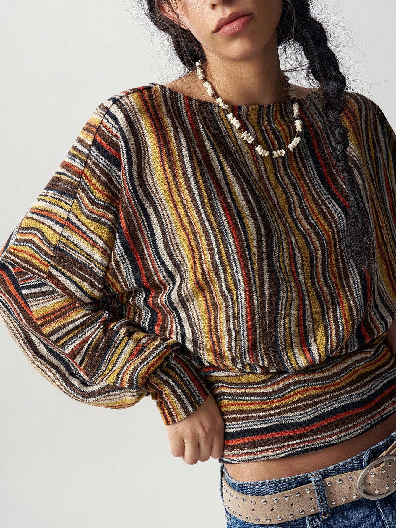 striped off-shoulder long-sleeved T-shirt