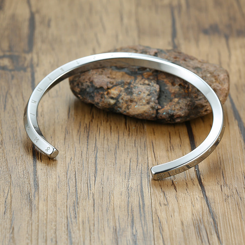 Men's Viking Mobius Bracelet