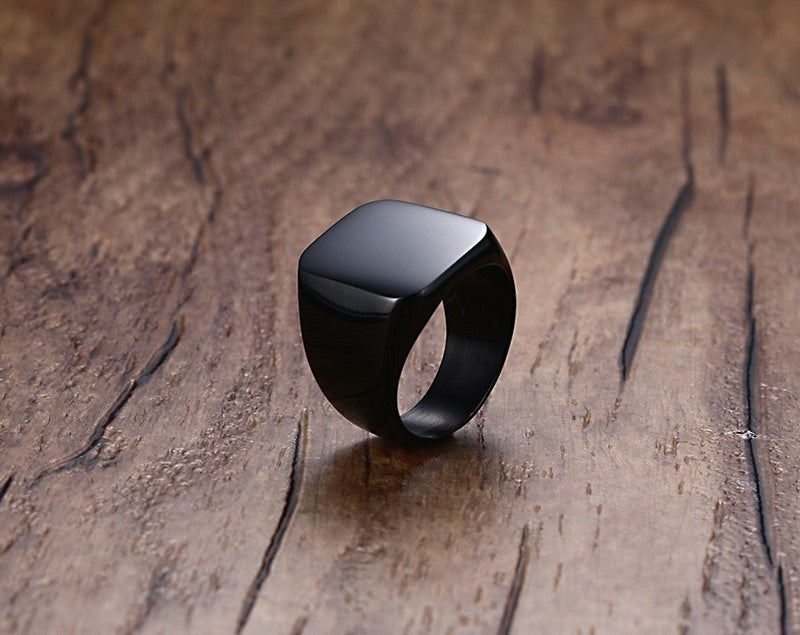 Square Titanium Steel Ring Black