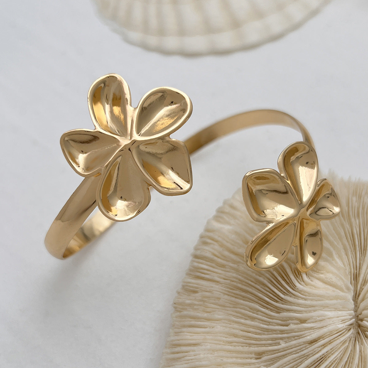 Sun Kiss Flora Bracelet
