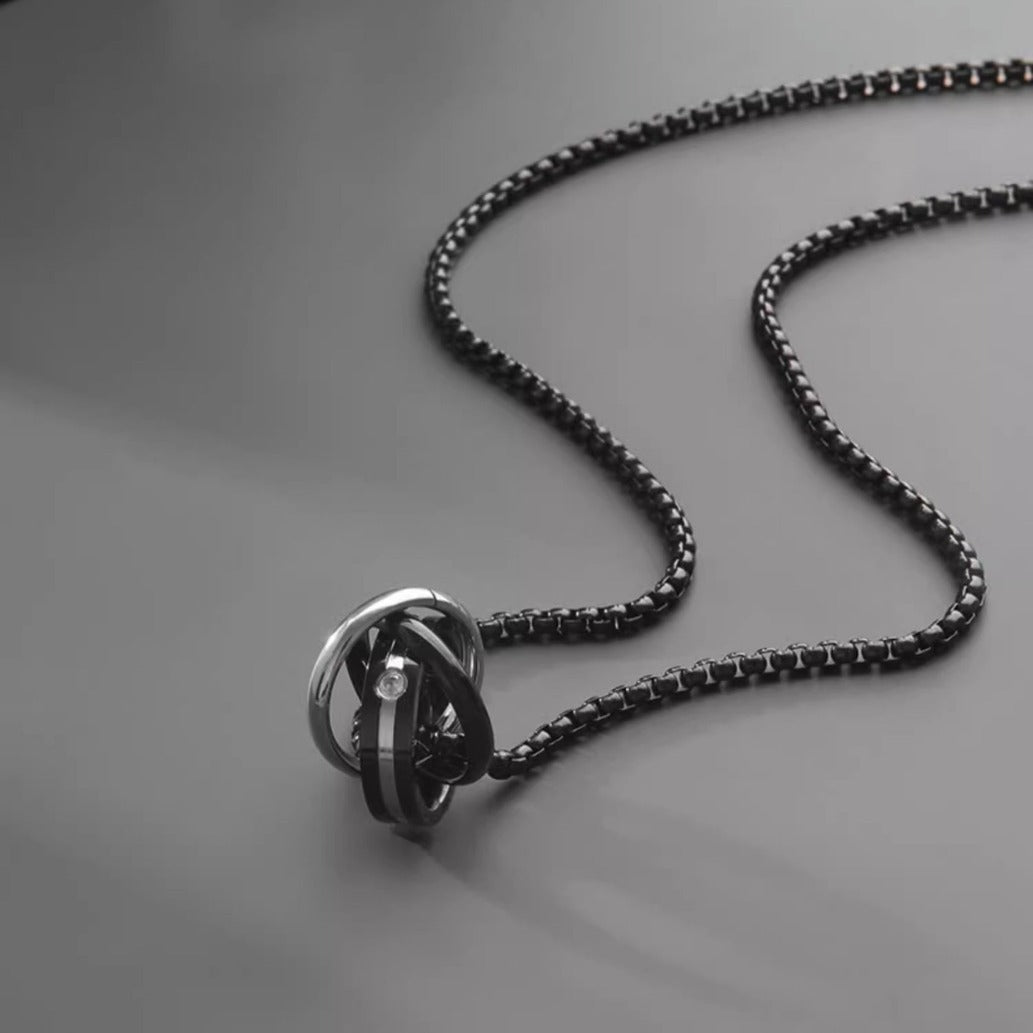 Three-Ring Necklace Black Chain