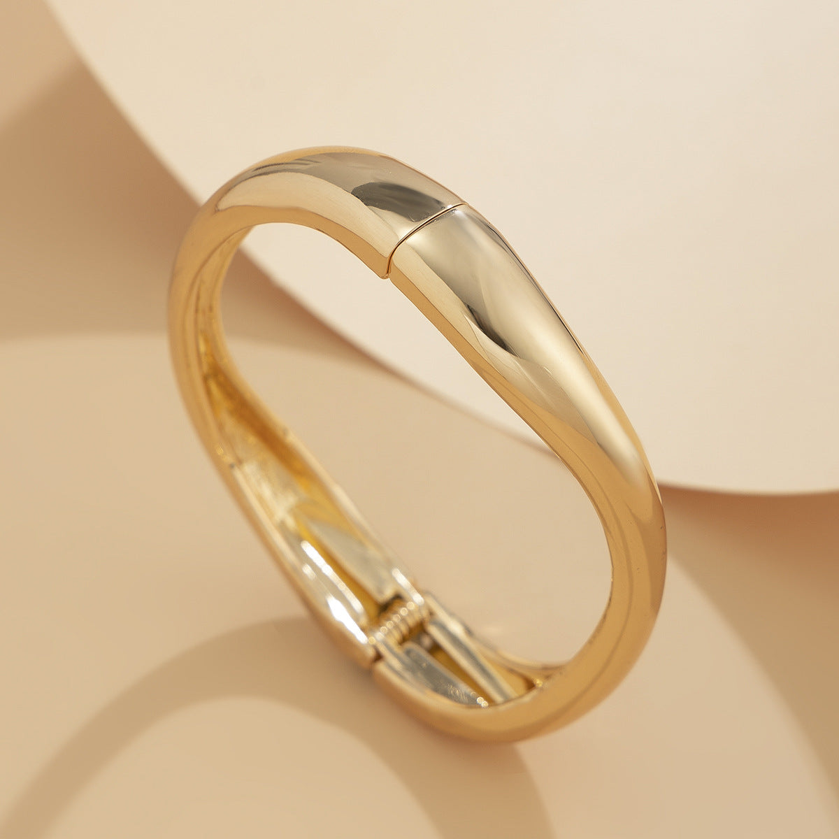 Marisol Wave Bracelet