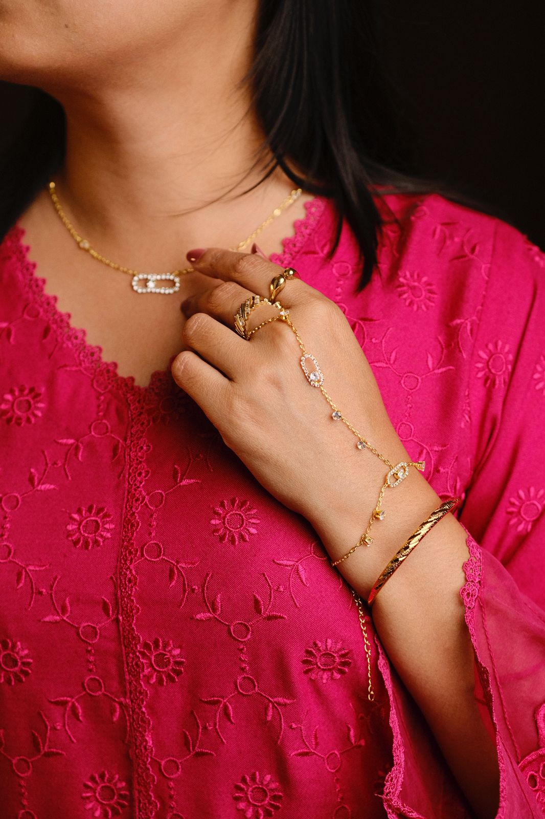 Stitching Hand chain