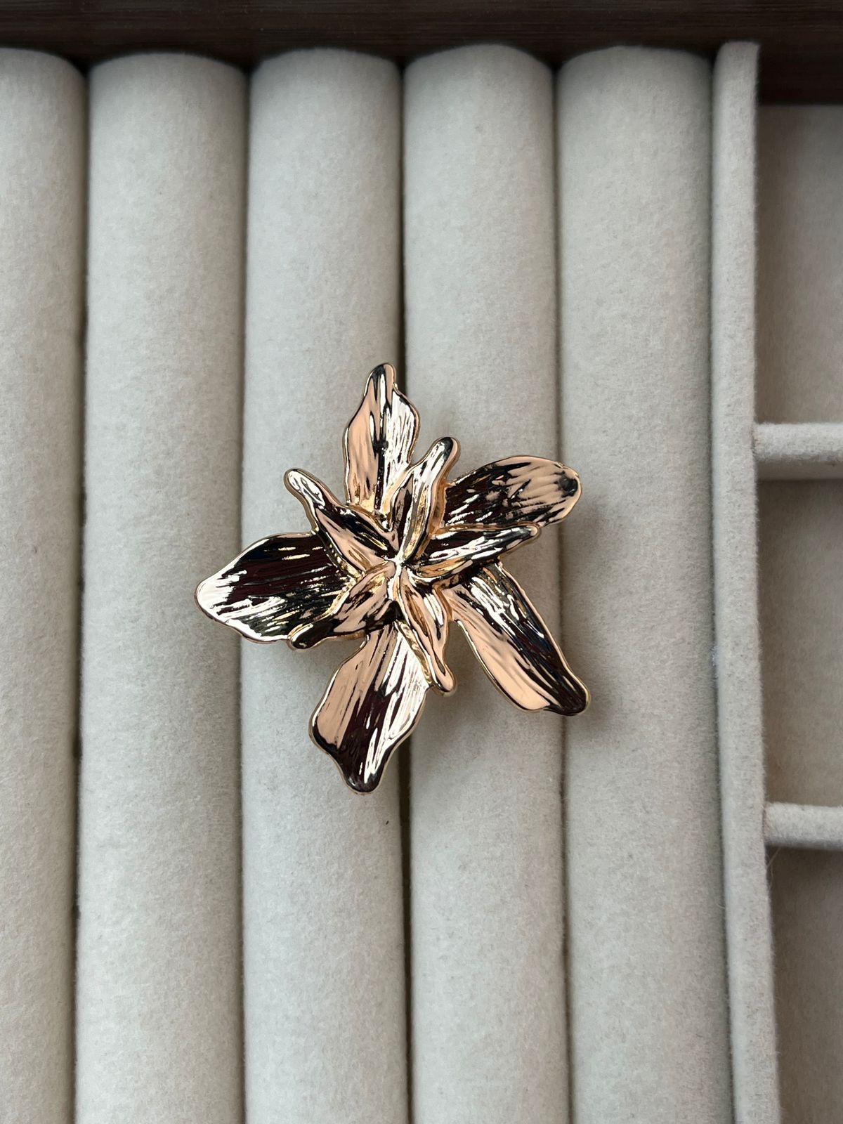 Gold Flower Luxury Ring